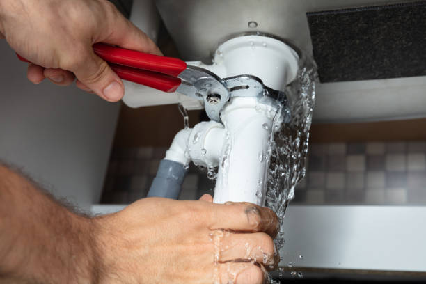 Best Sewage cleanup and water damage restoration  in Kewaunee, WI